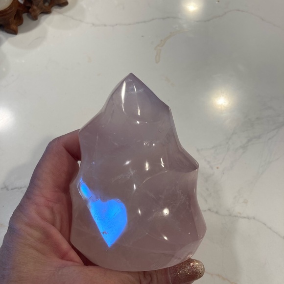 Rose Quartz Flame - Picture 3 of 10
